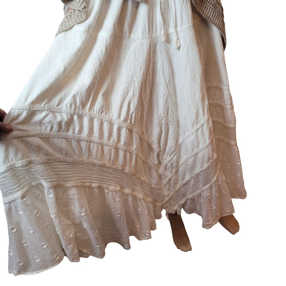 L'POGEE Bohemian White Maxi Skirt With Eyelet Detail & Crochet Layers Tie - Picture 3 of 14
